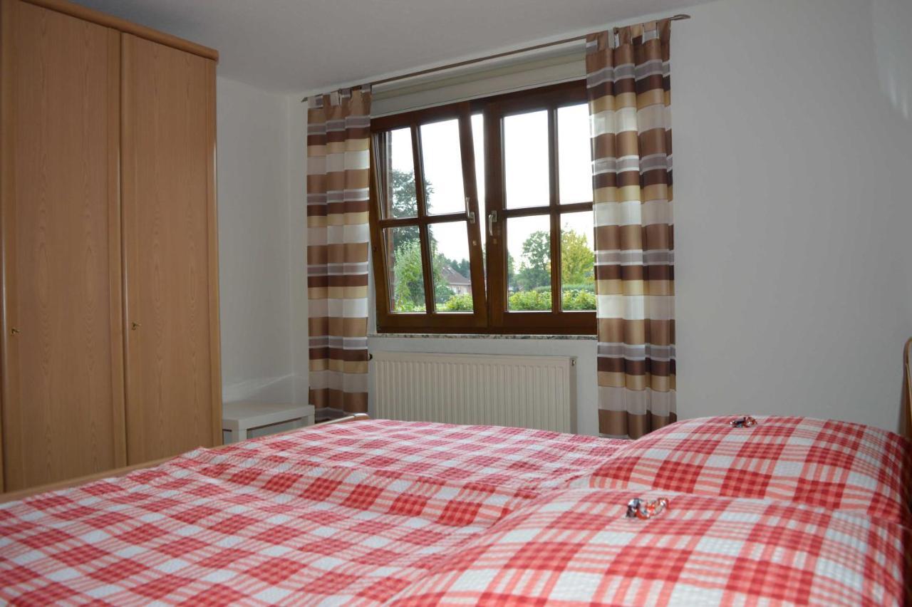 Ferienwohnung Schmidt, 95131 Rhauderfehn Esterno foto